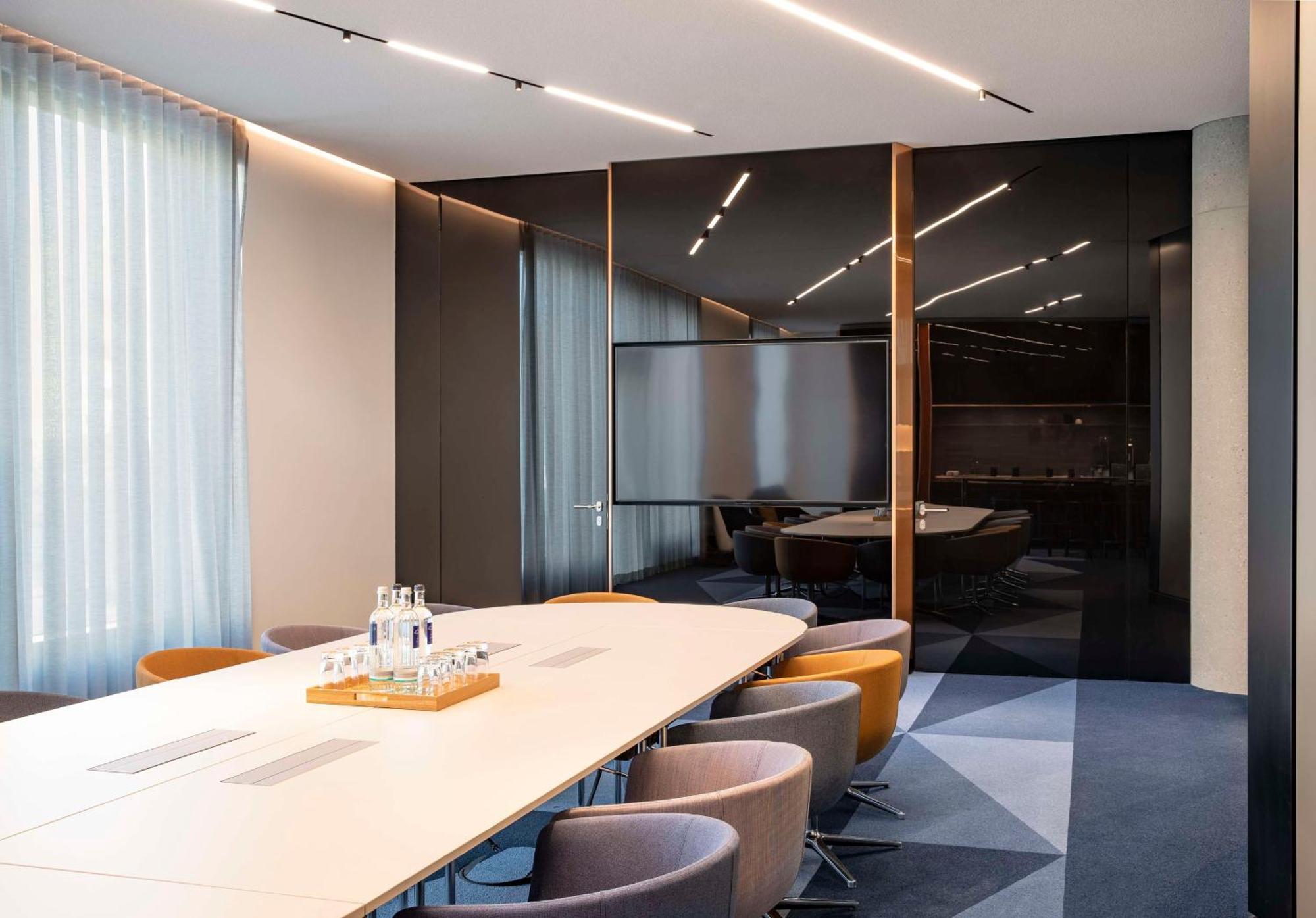Andaz Schwabinger Tor, By Hyatt Munich