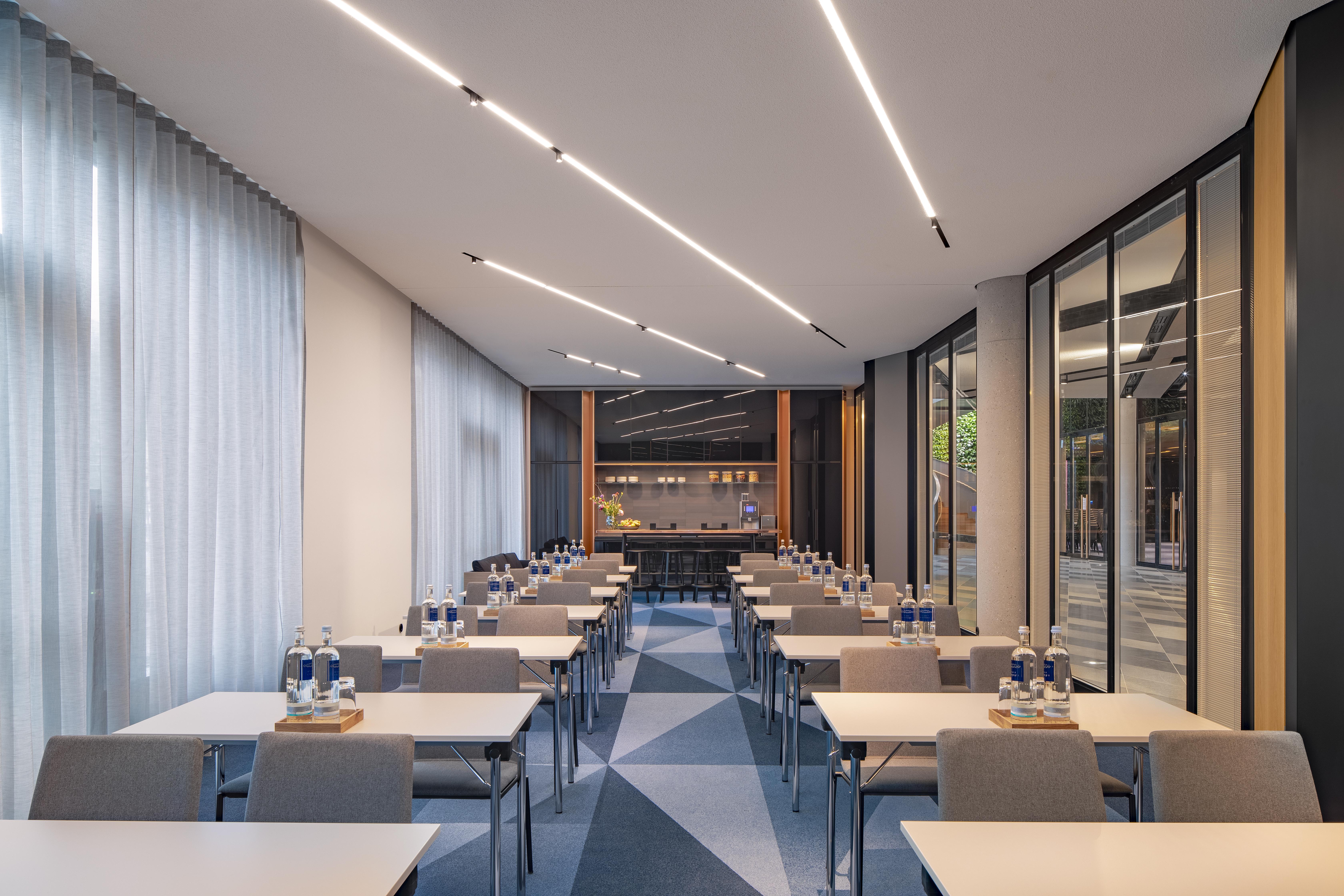 Отель Andaz Schwabinger Tor, By Hyatt