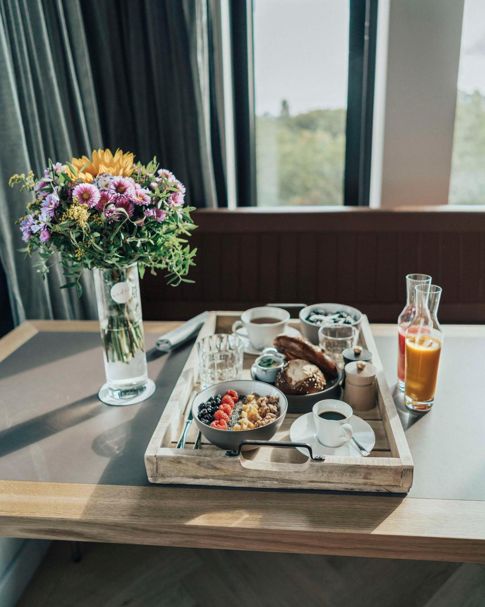 Отель Andaz Schwabinger Tor, By Hyatt 5*