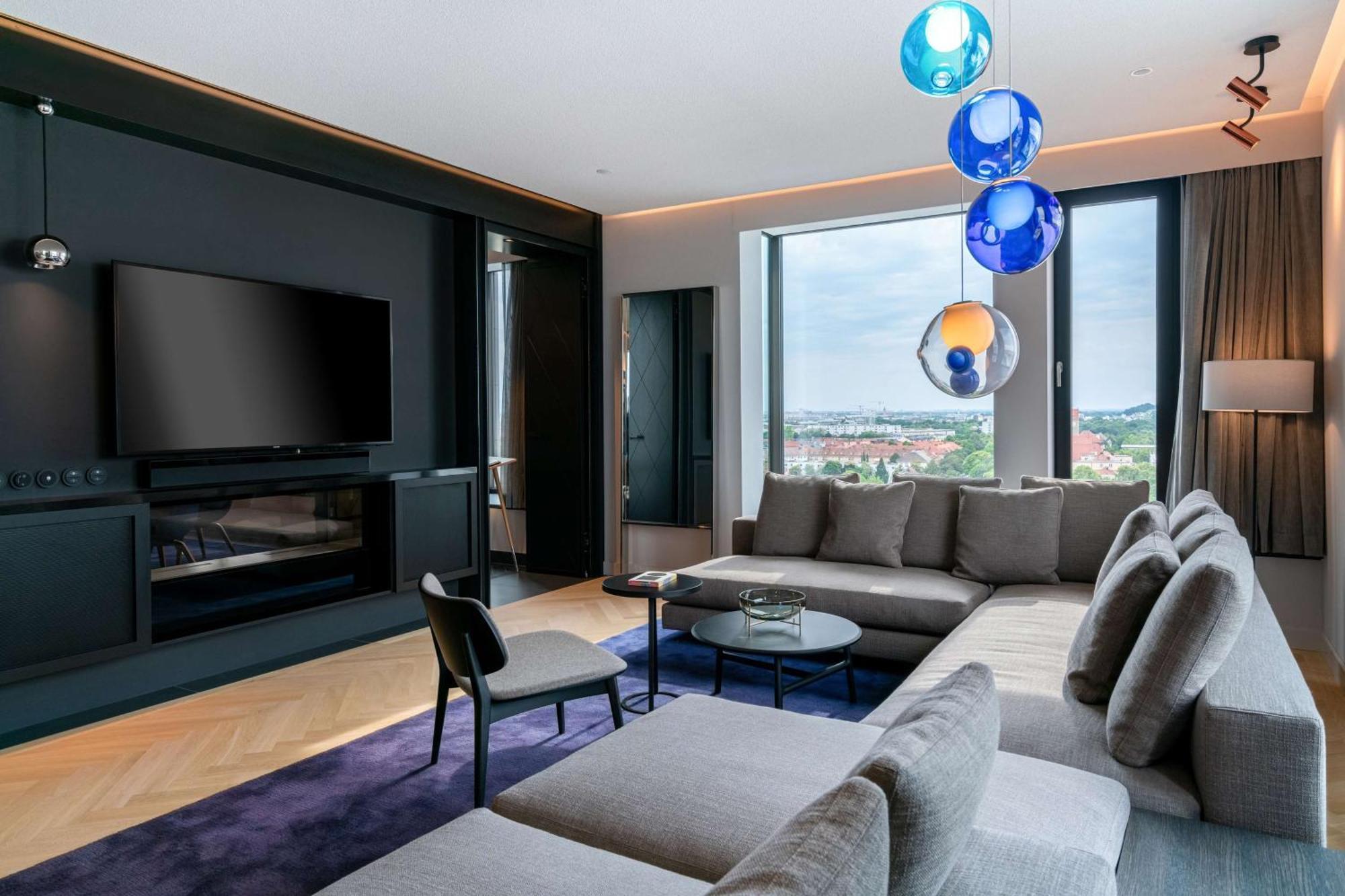 Отель Andaz Schwabinger Tor, By Hyatt 5*