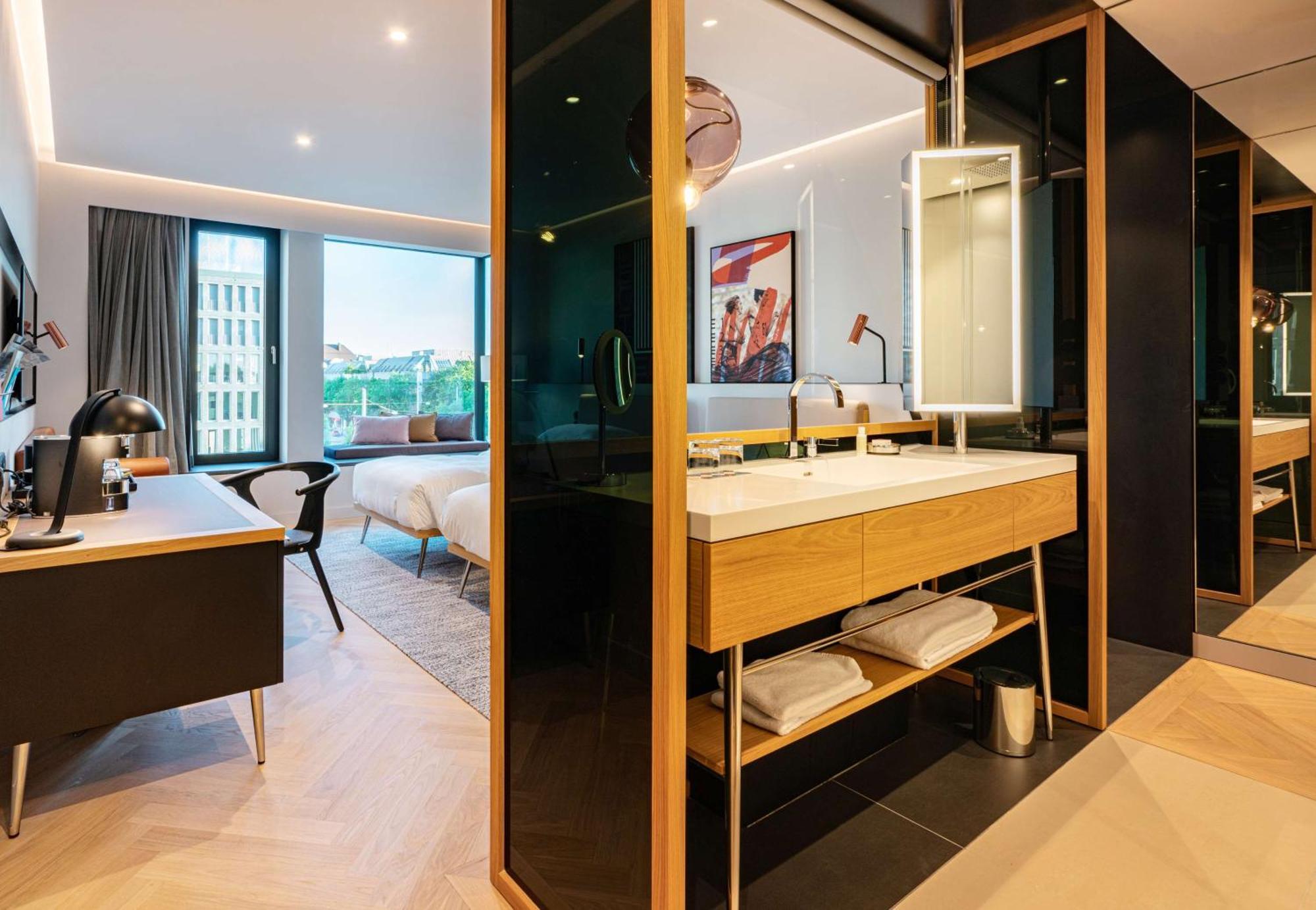 Отель Andaz Schwabinger Tor, By Hyatt 5*